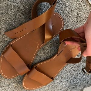 NWOT Madewell Leather Sandals